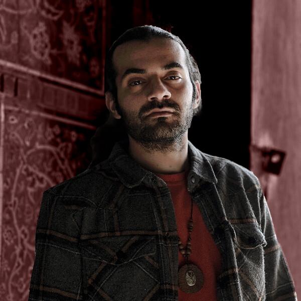 متین برخوردار بازیگر - دستیار کارگردان
متولد ۱۳۷۱ فوق دیپلم تئاتر