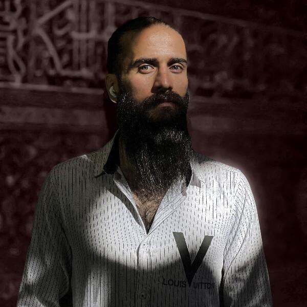 محسن اسدی بازیگر - کارگردان
متولد ۱۳۶۷ فوق دیپلم سینما